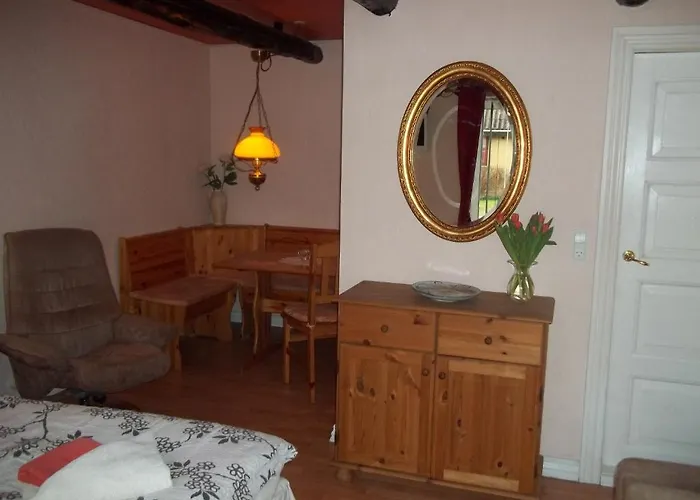 Vester Hjermitslev 3*